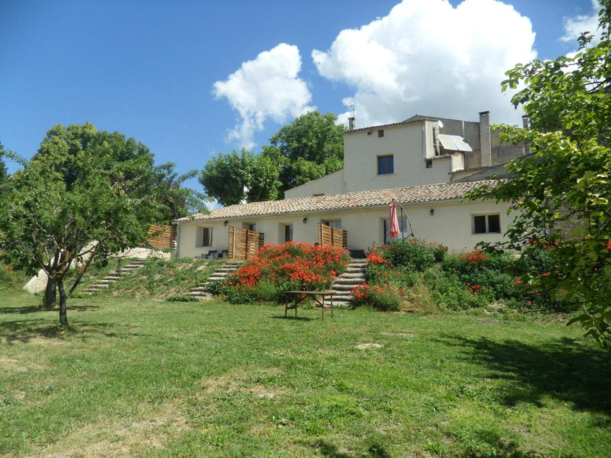 Les Anes De Forcalquier Hotel Exterior photo